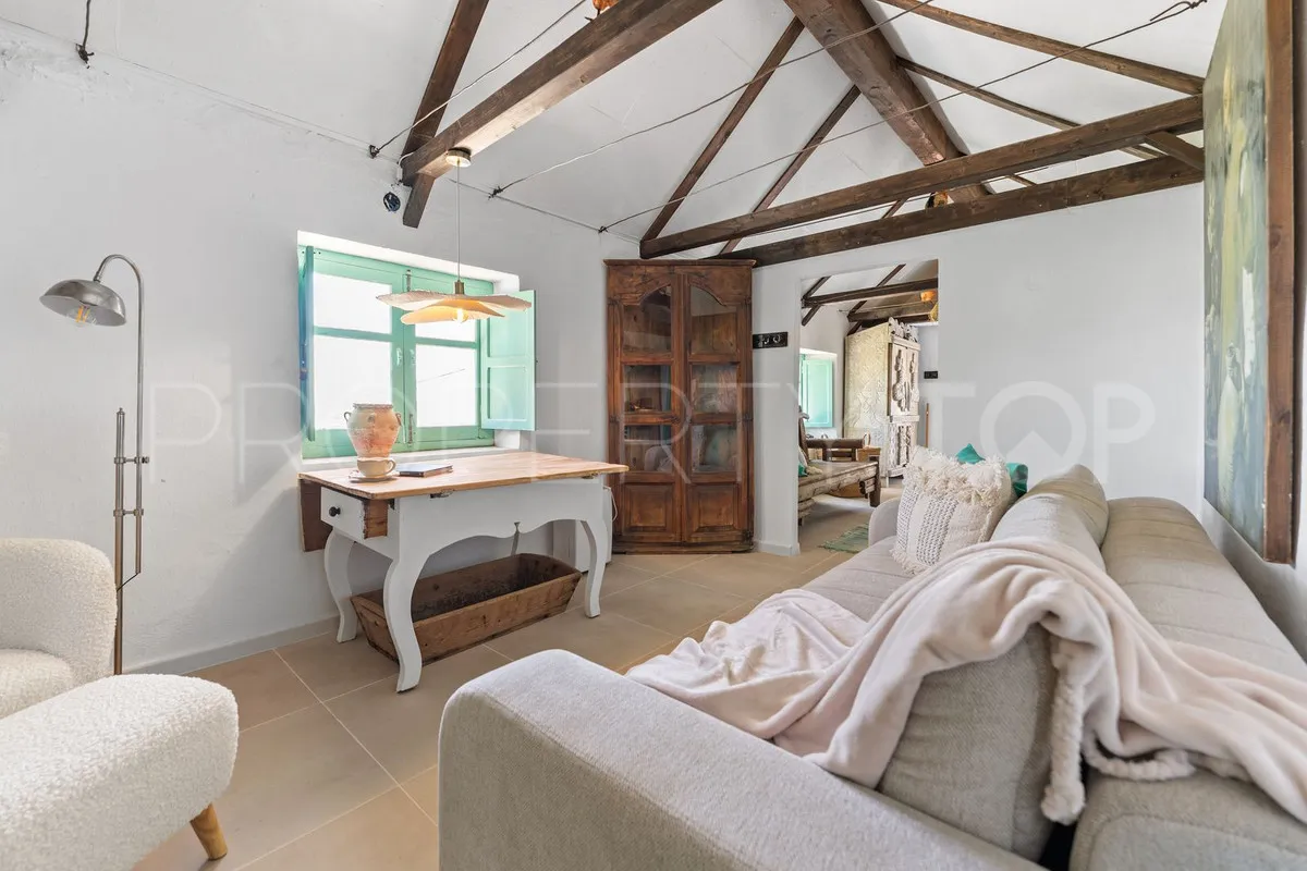 Villa for sale in Mijas