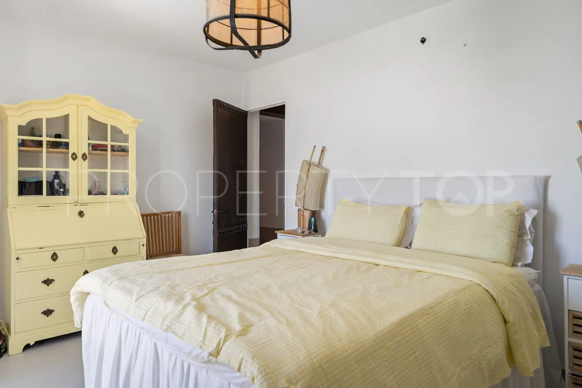 Villa for sale in Mijas