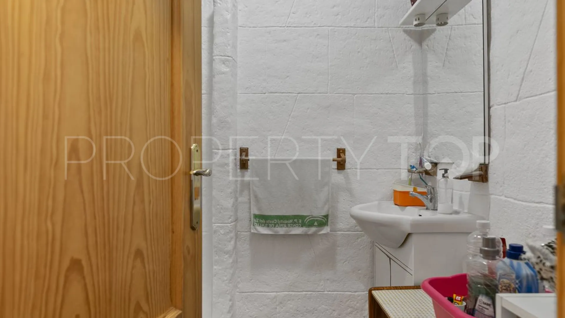 For sale town house in Mijas with 4 bedrooms