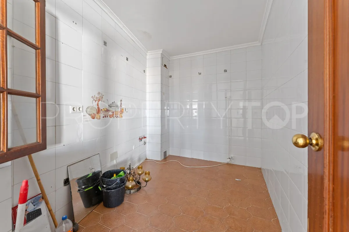 Buy 1 bedroom apartment in Mijas