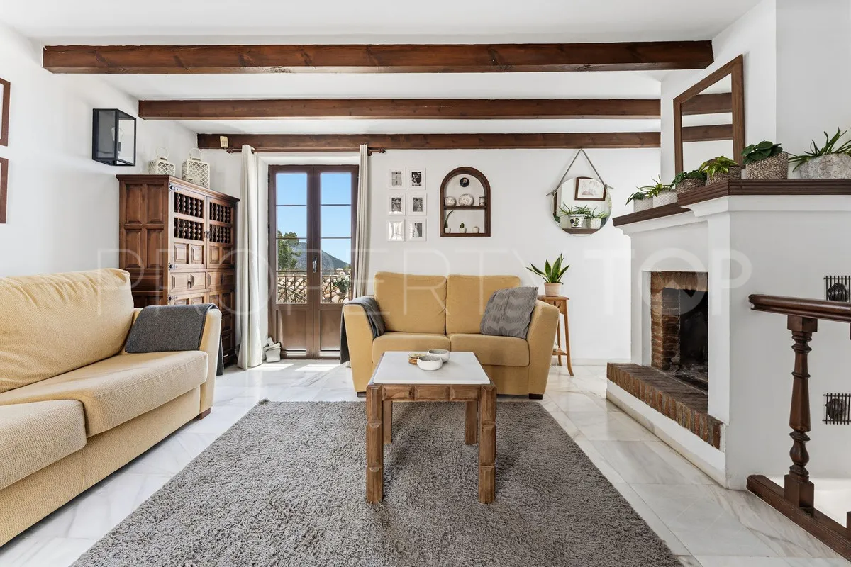 For sale town house with 2 bedrooms in Mijas