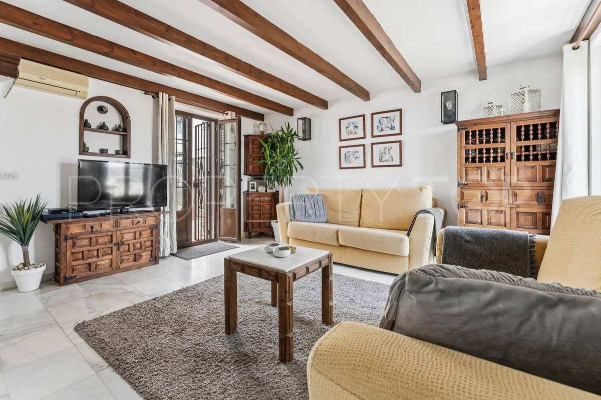 For sale town house with 2 bedrooms in Mijas