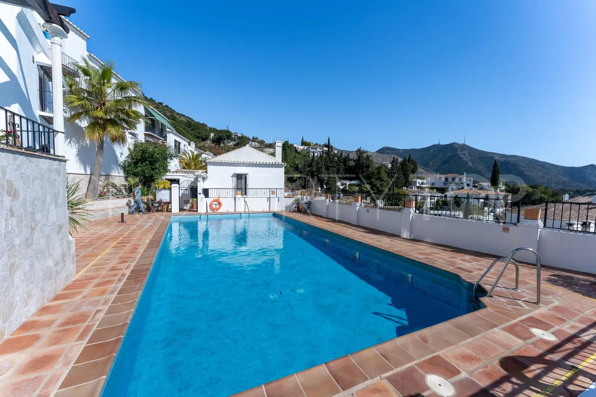 For sale town house with 2 bedrooms in Mijas