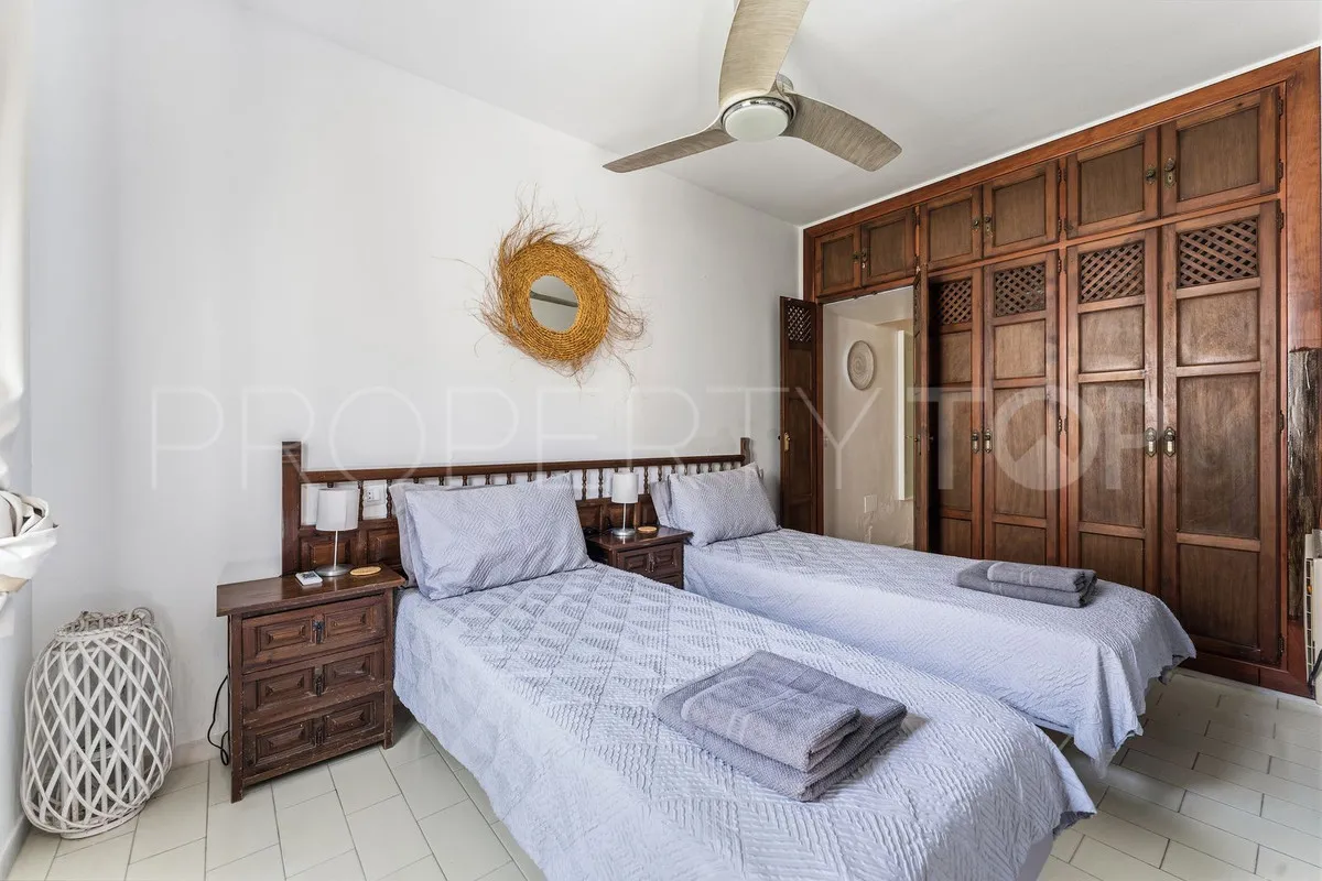 For sale town house with 2 bedrooms in Mijas