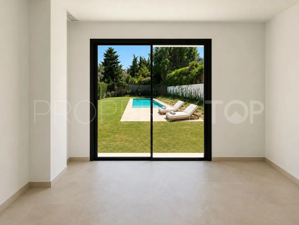 Se vende villa en Zona B de 6 dormitorios