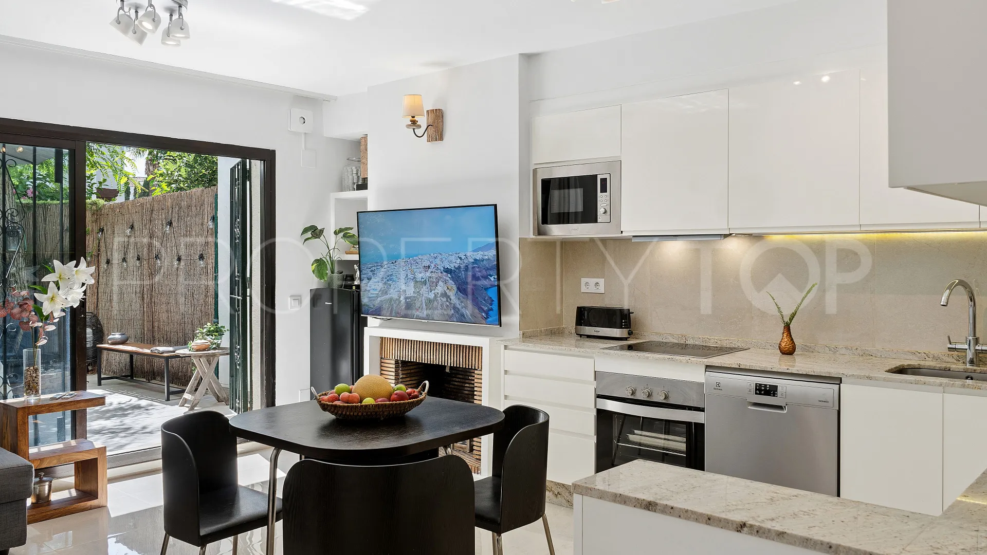 For sale town house with 3 bedrooms in Guadalvillas