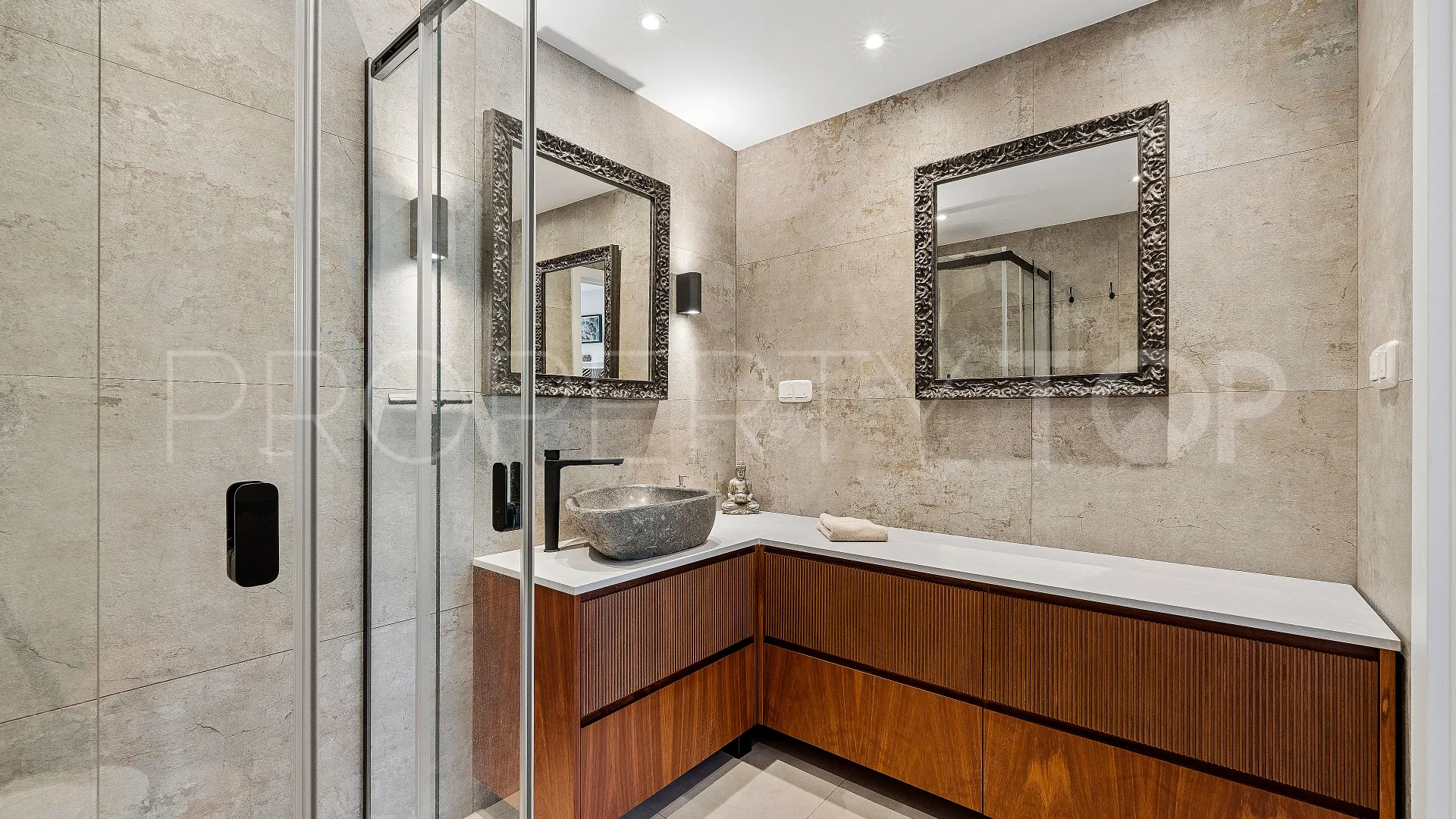 For sale town house with 3 bedrooms in Guadalvillas