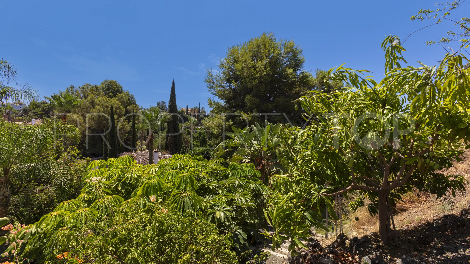 For sale villa with 5 bedrooms in Puerto del Almendro