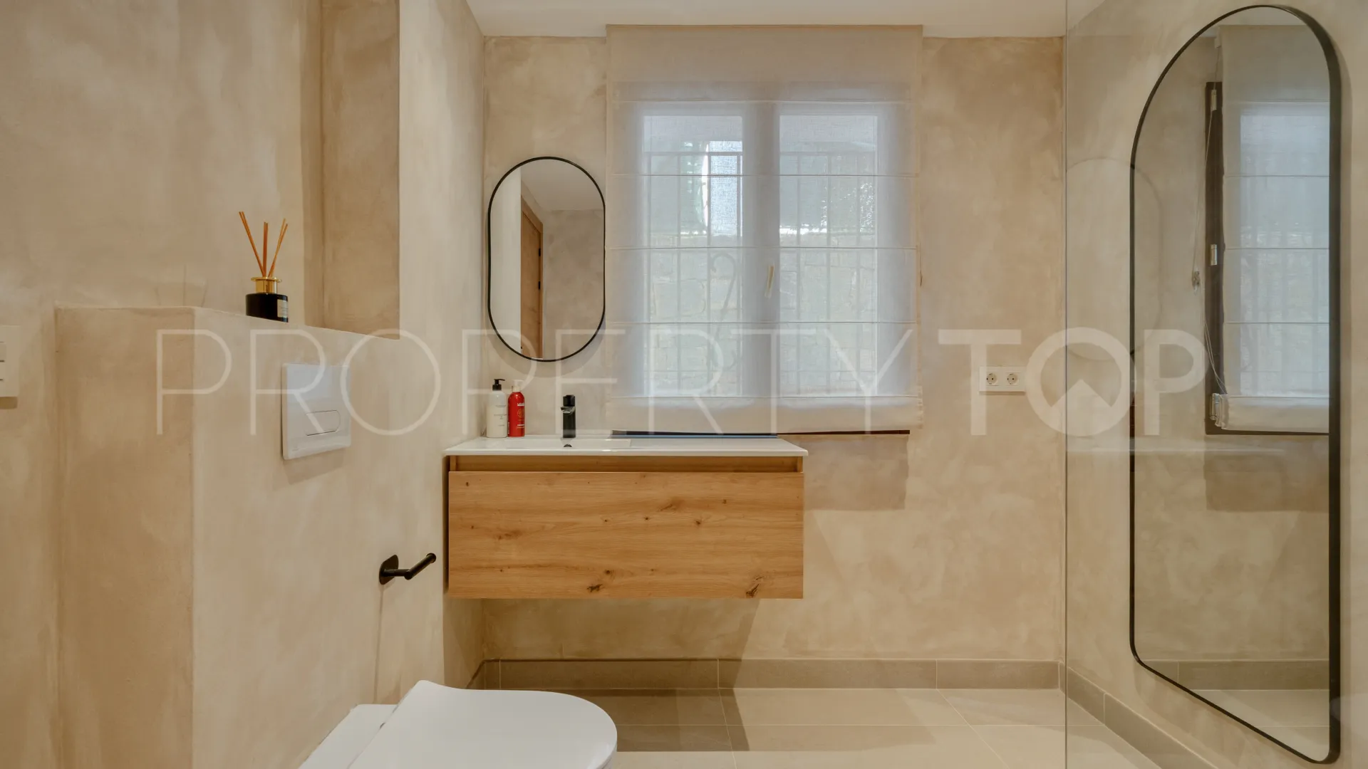 El Campanario town house for sale