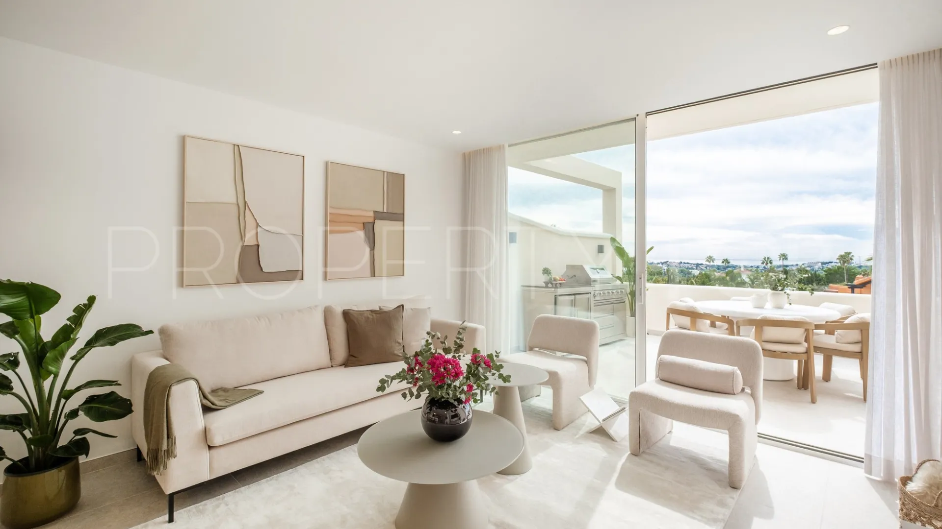 For sale 3 bedrooms apartment in Les Belvederes