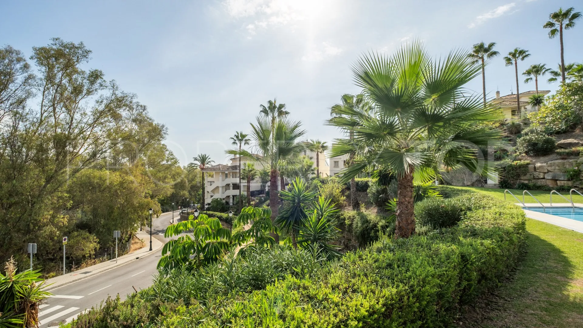 For sale 3 bedrooms apartment in Les Belvederes