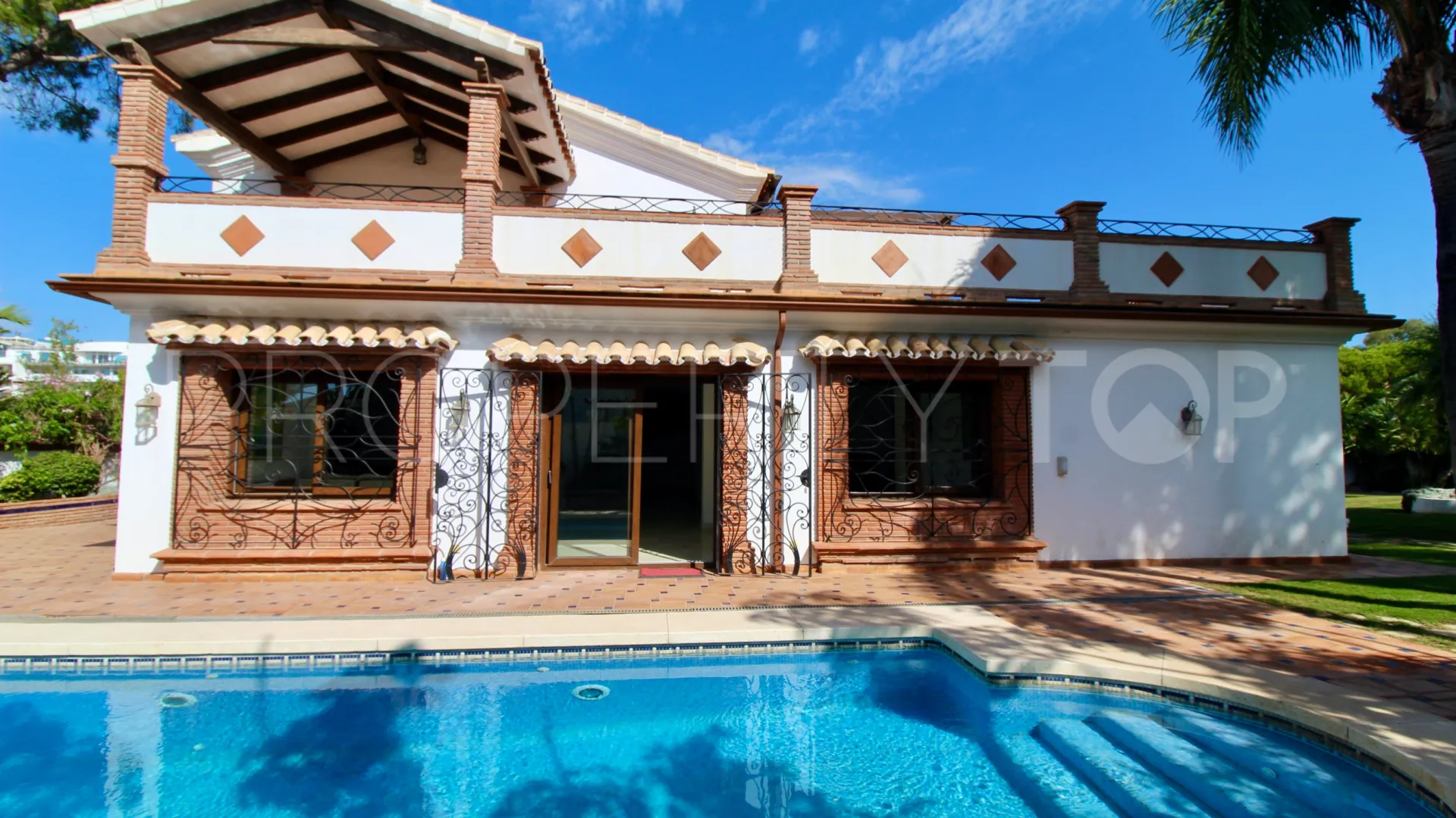 For sale El Presidente villa