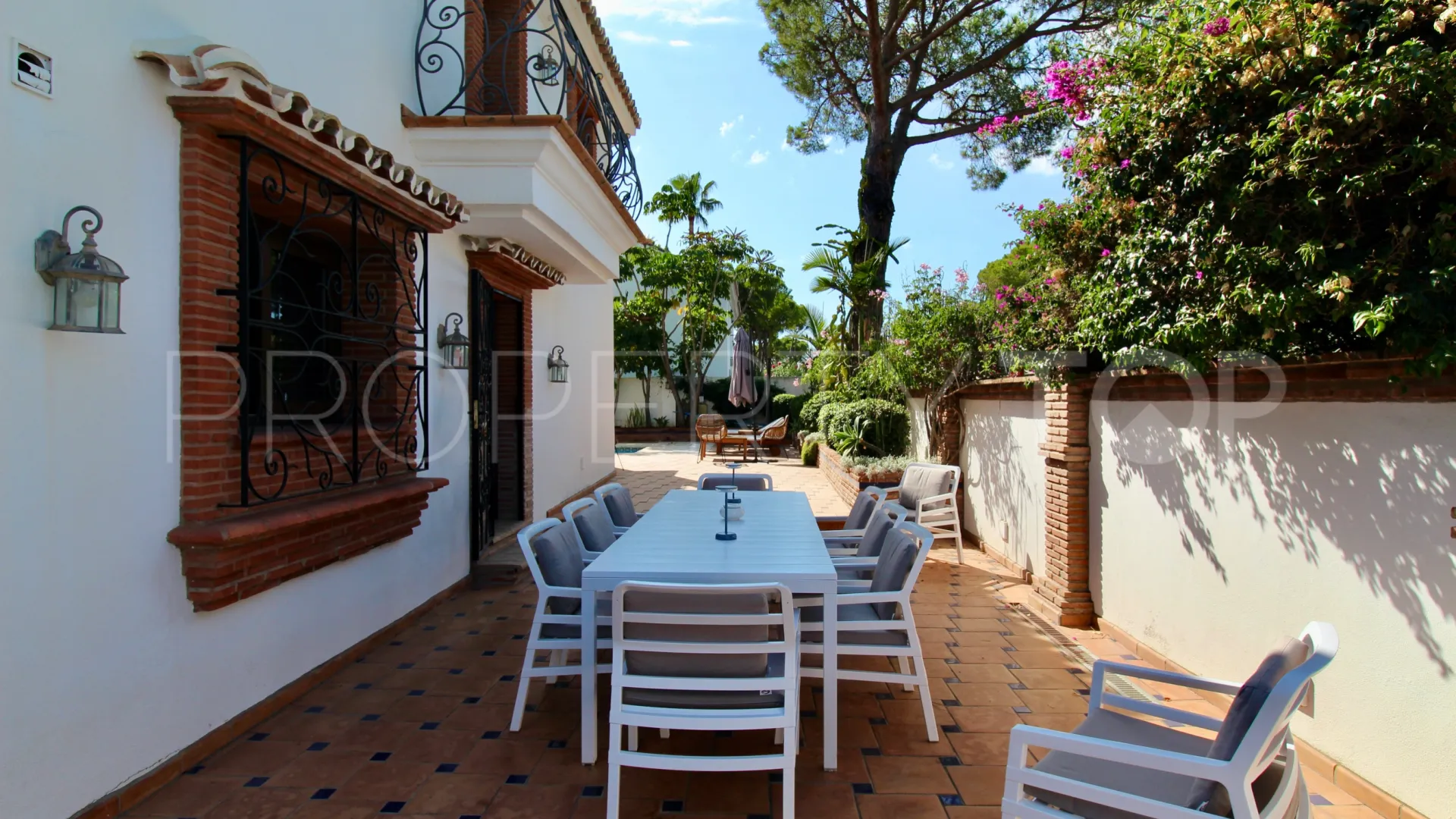 For sale El Presidente villa