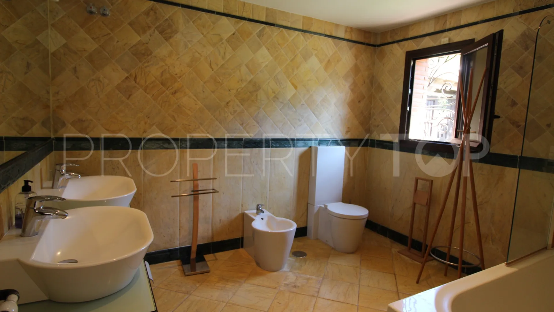 For sale El Presidente villa