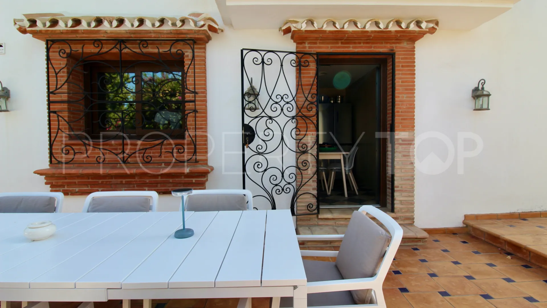 For sale El Presidente villa