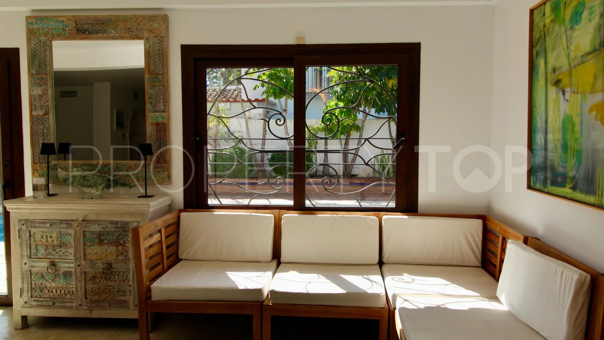 For sale El Presidente villa