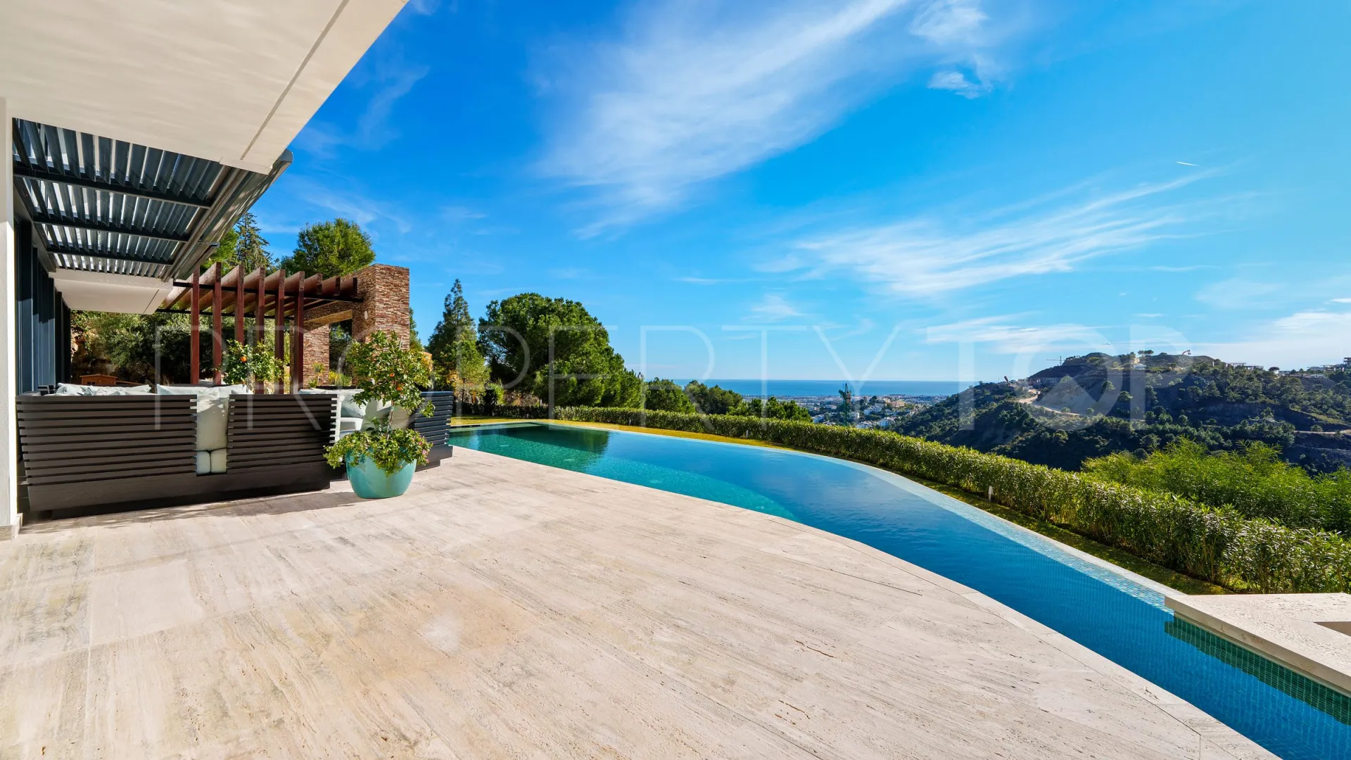 El Madroñal, villa en venta