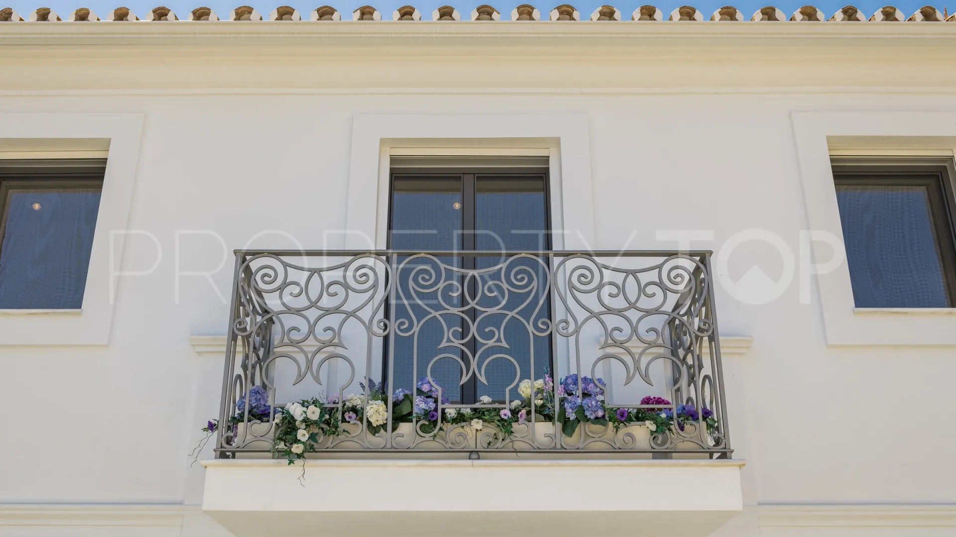 For sale villa in La Cerquilla with 6 bedrooms