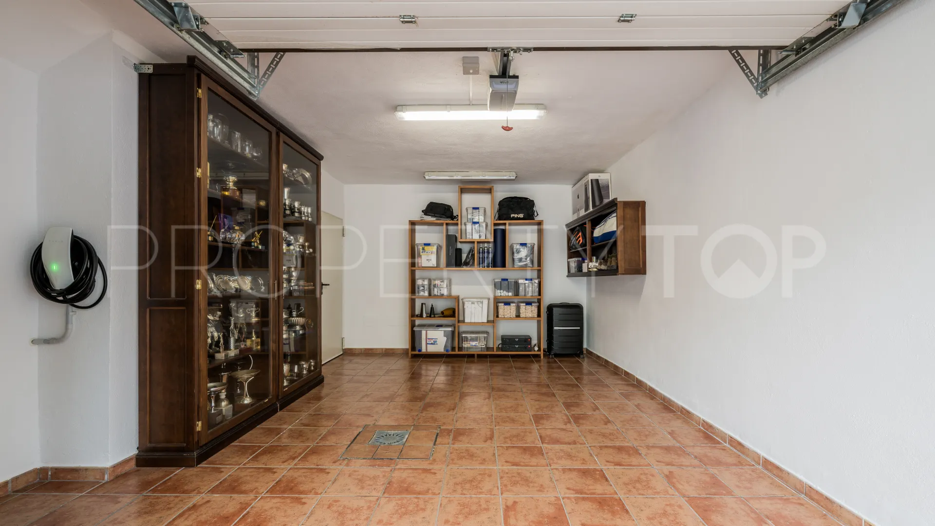 Se vende pareado en La Meridiana