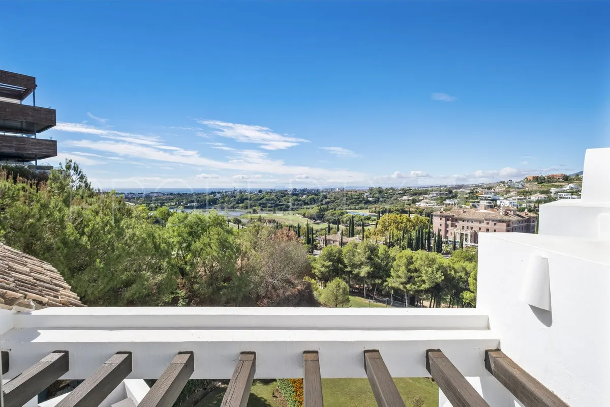 Buy 3 bedrooms penthouse in Los Flamingos