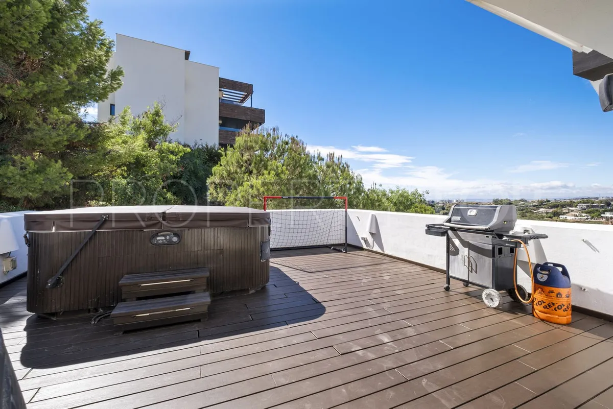 Buy 3 bedrooms penthouse in Los Flamingos