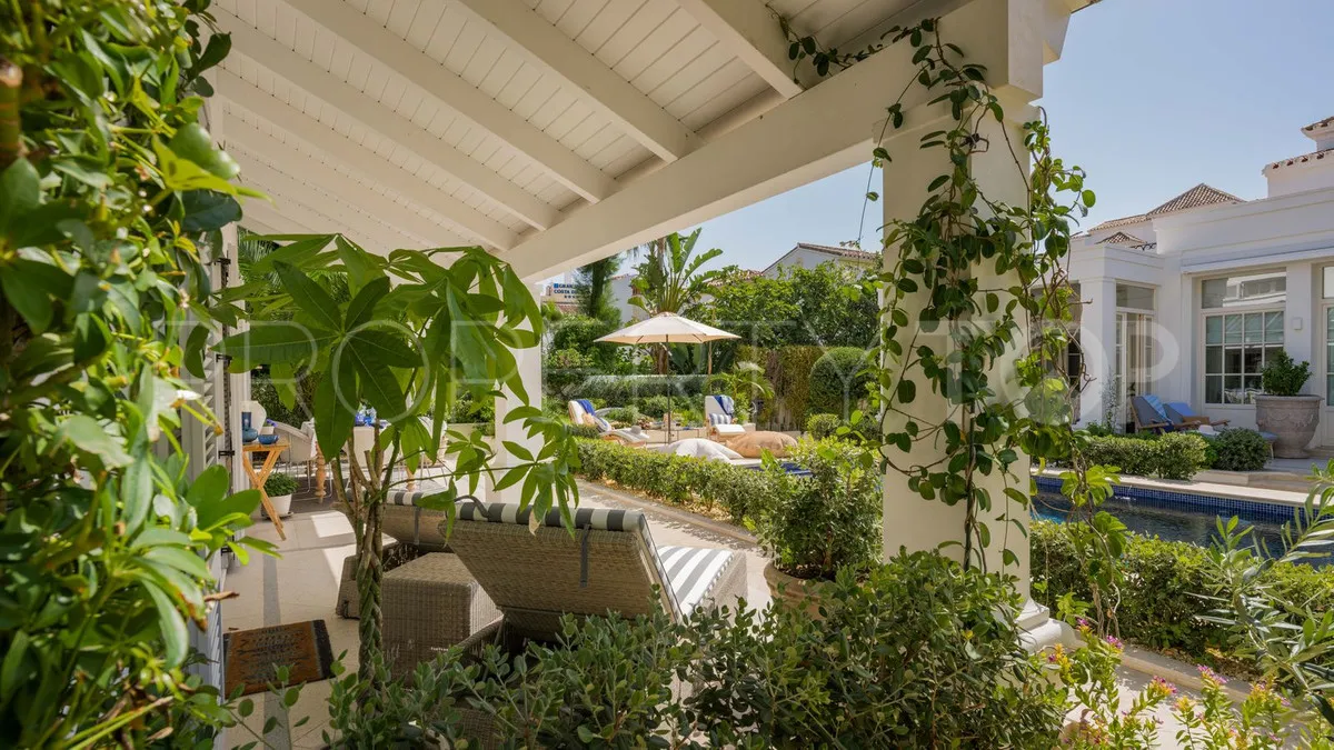 Cala de Mijas, villa a la venta