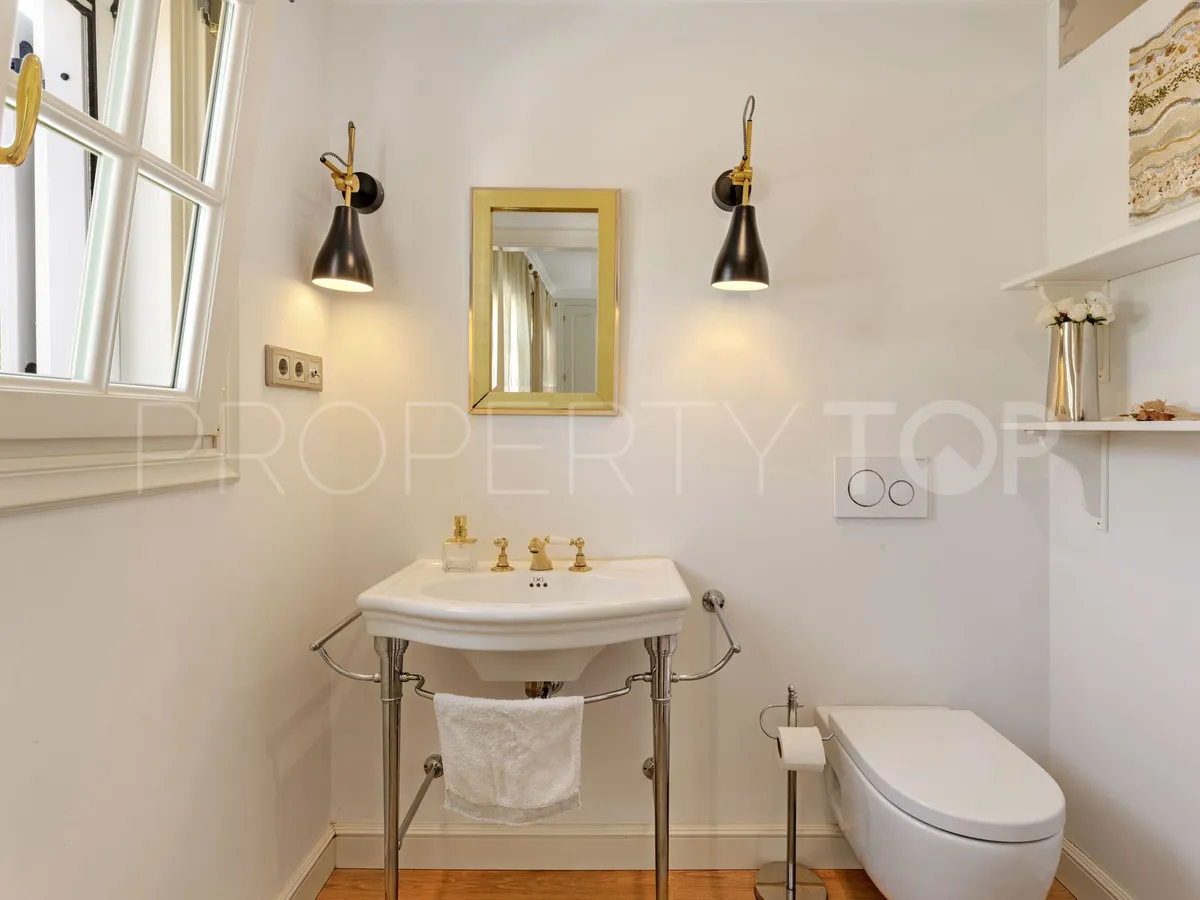 Cala de Mijas, villa a la venta