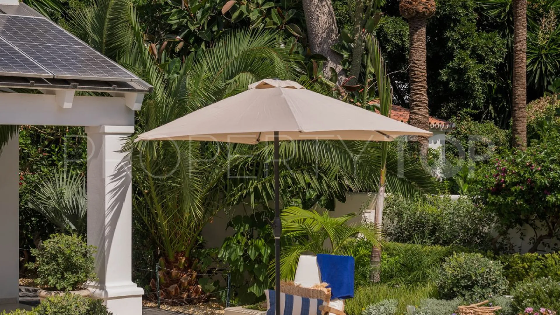 Cala de Mijas, villa a la venta