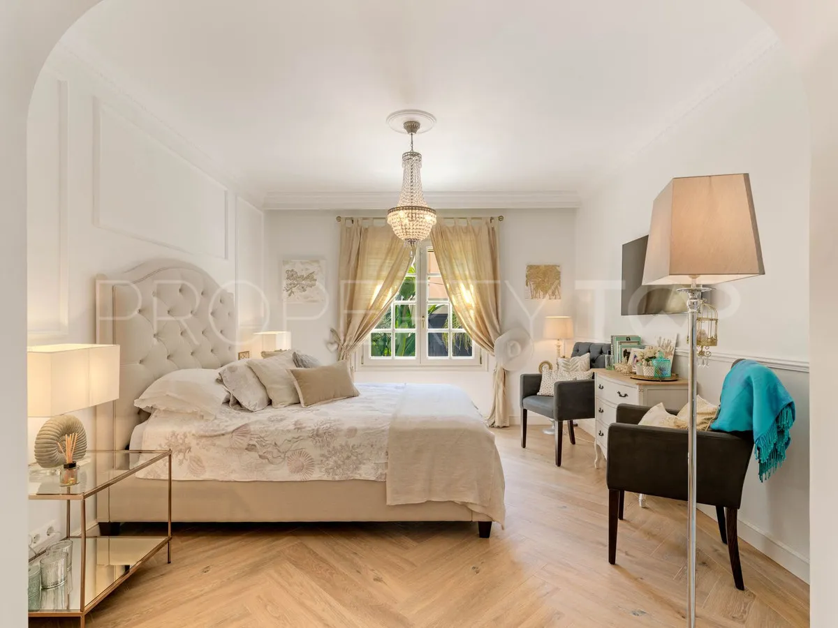 Cala de Mijas, villa a la venta