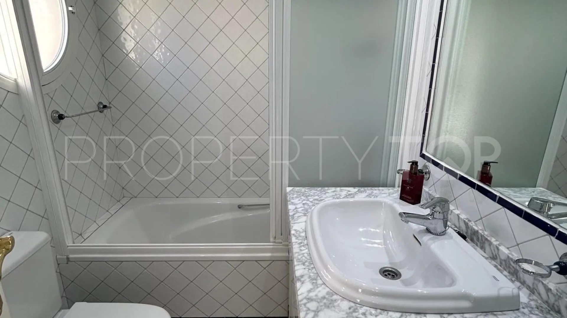 Bahia de Marbella, adosado en venta con 3 dormitorios