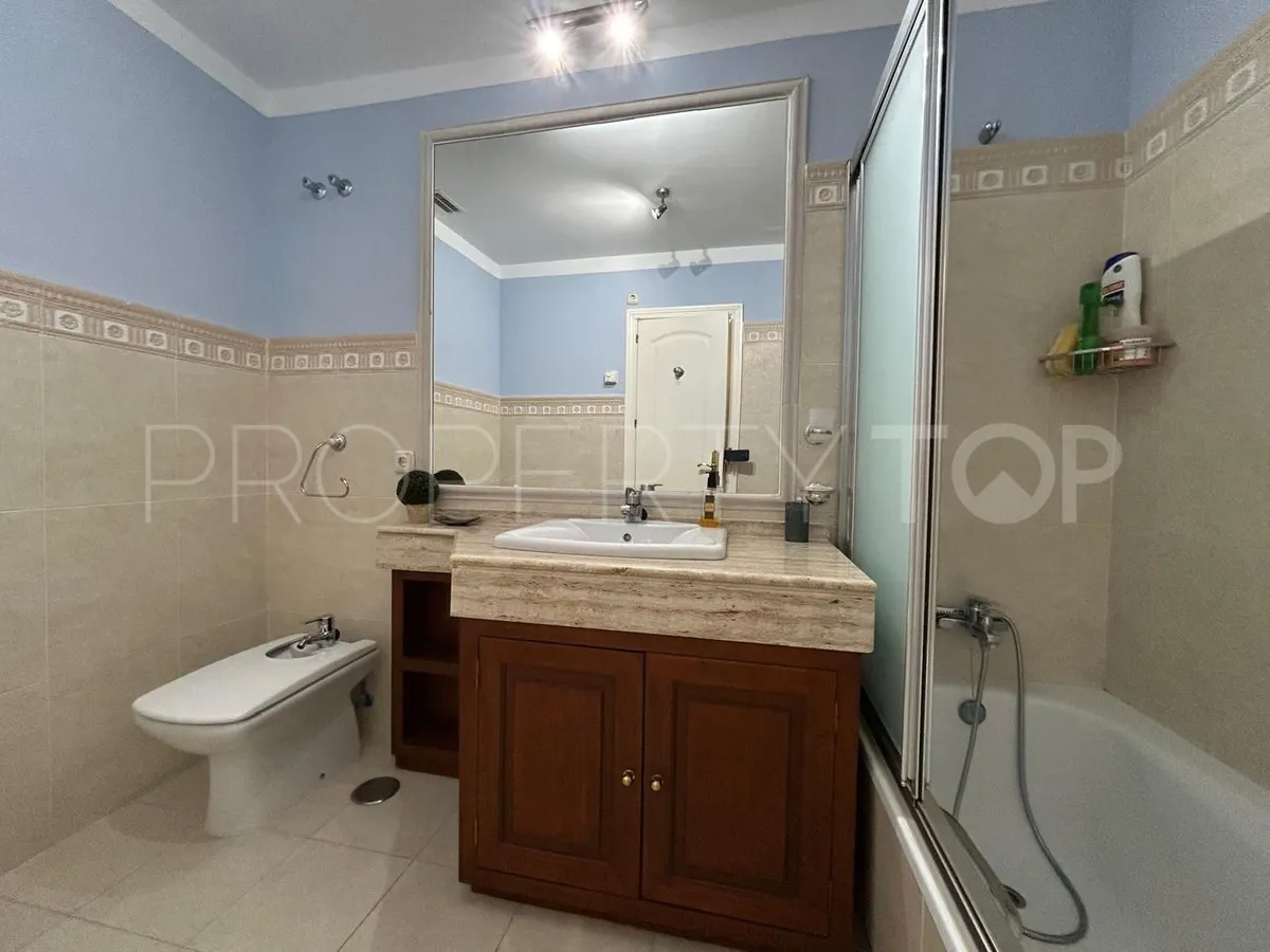 Bahia de Marbella, adosado en venta con 3 dormitorios