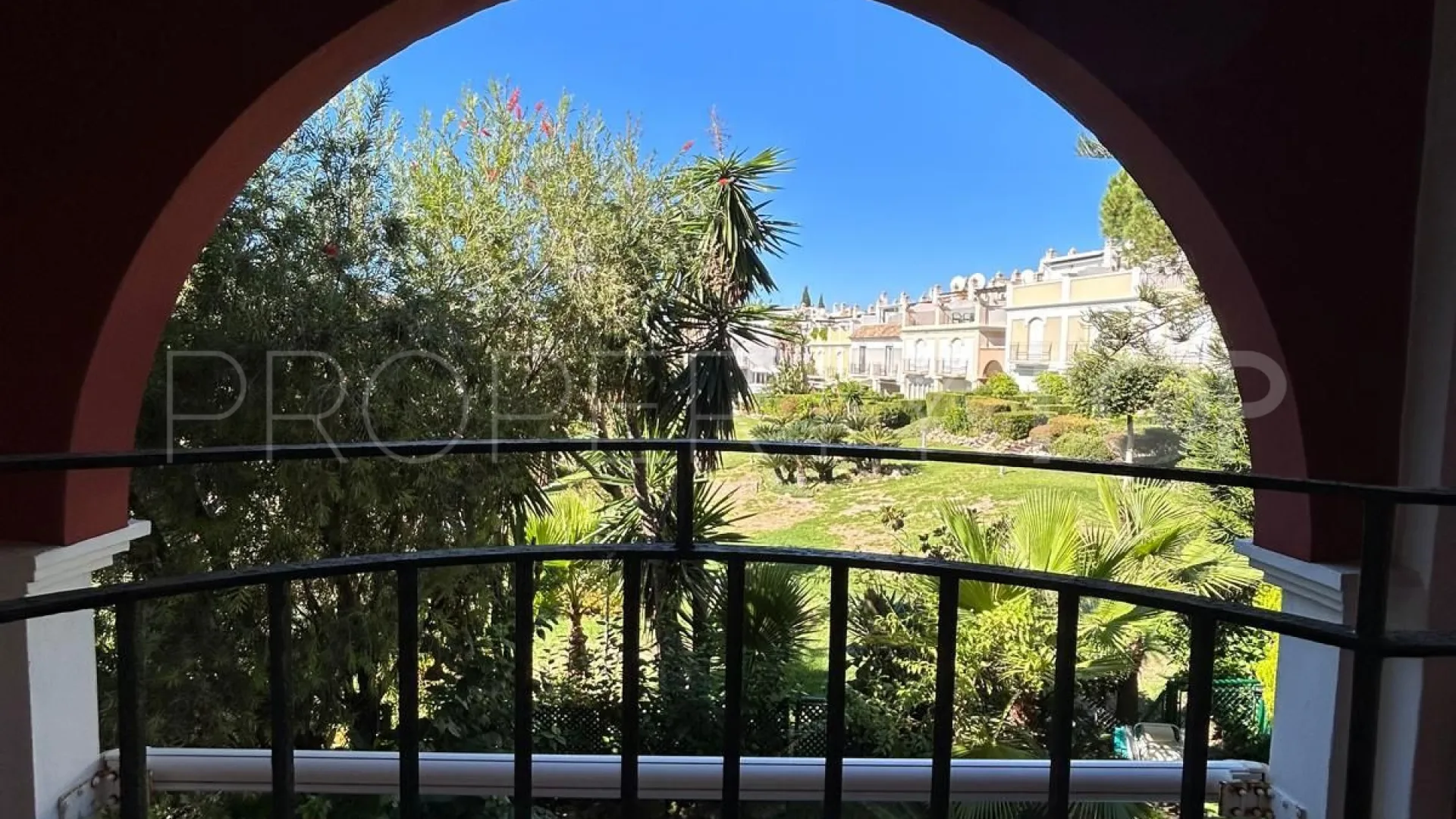 Bahia de Marbella, adosado en venta con 3 dormitorios