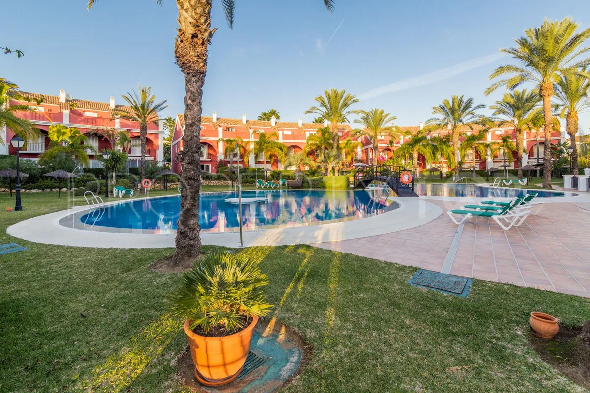 Bahia de Marbella, adosado en venta con 3 dormitorios
