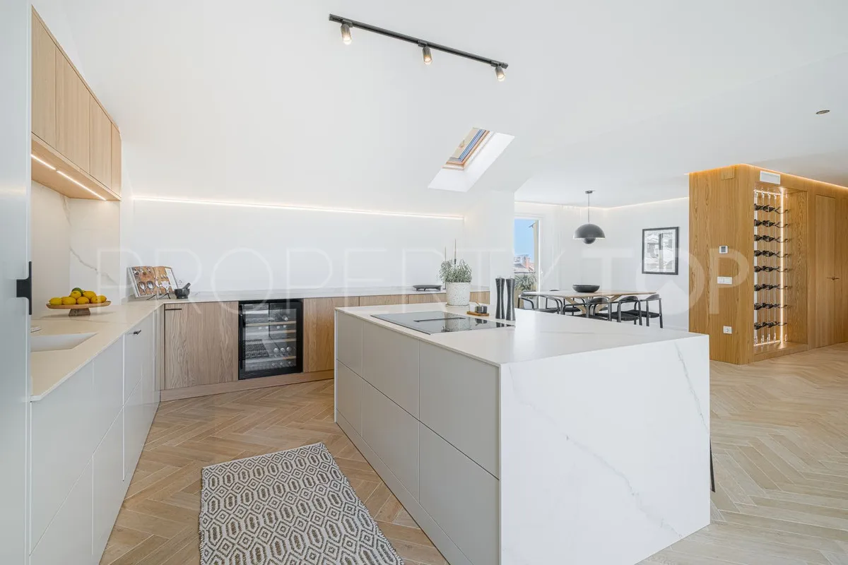 Penthouse for sale in New Golden Mile