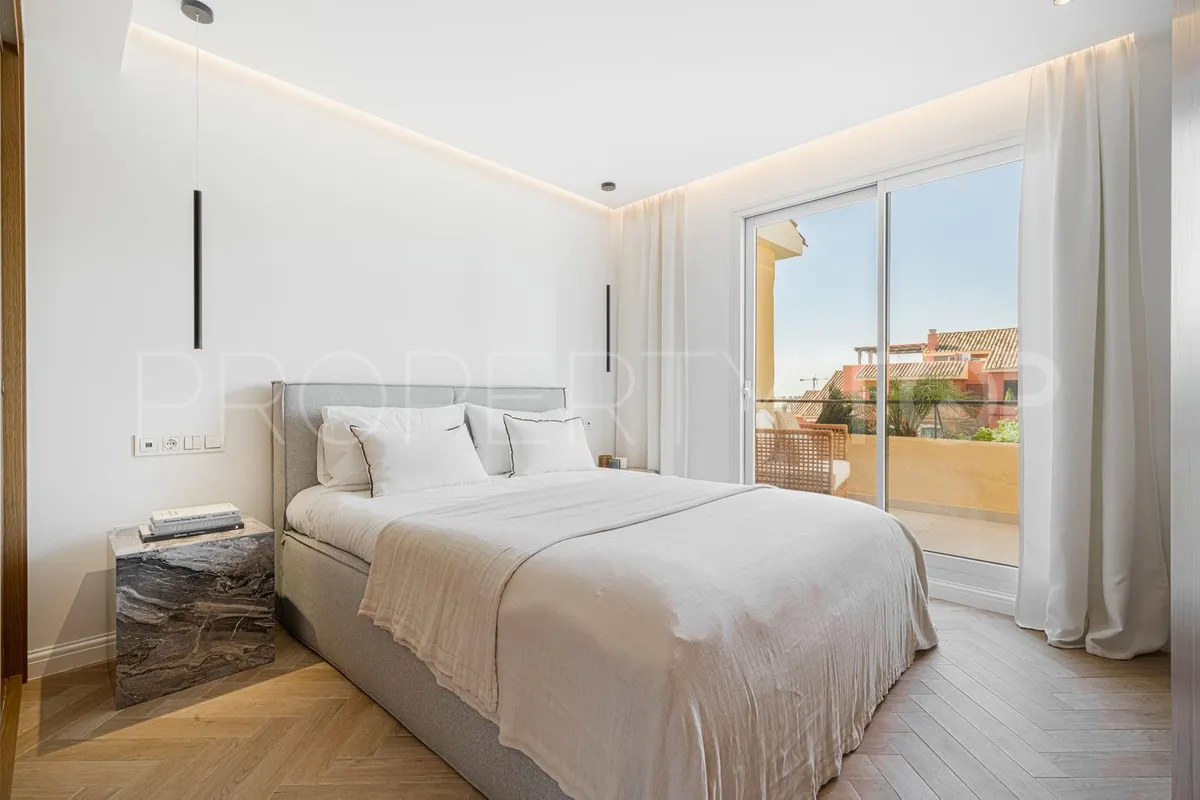 Penthouse for sale in New Golden Mile