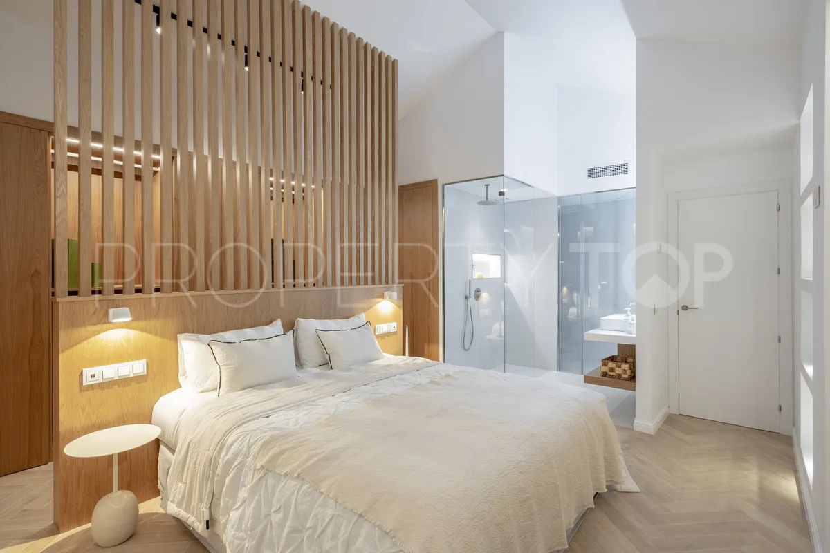 Penthouse for sale in New Golden Mile