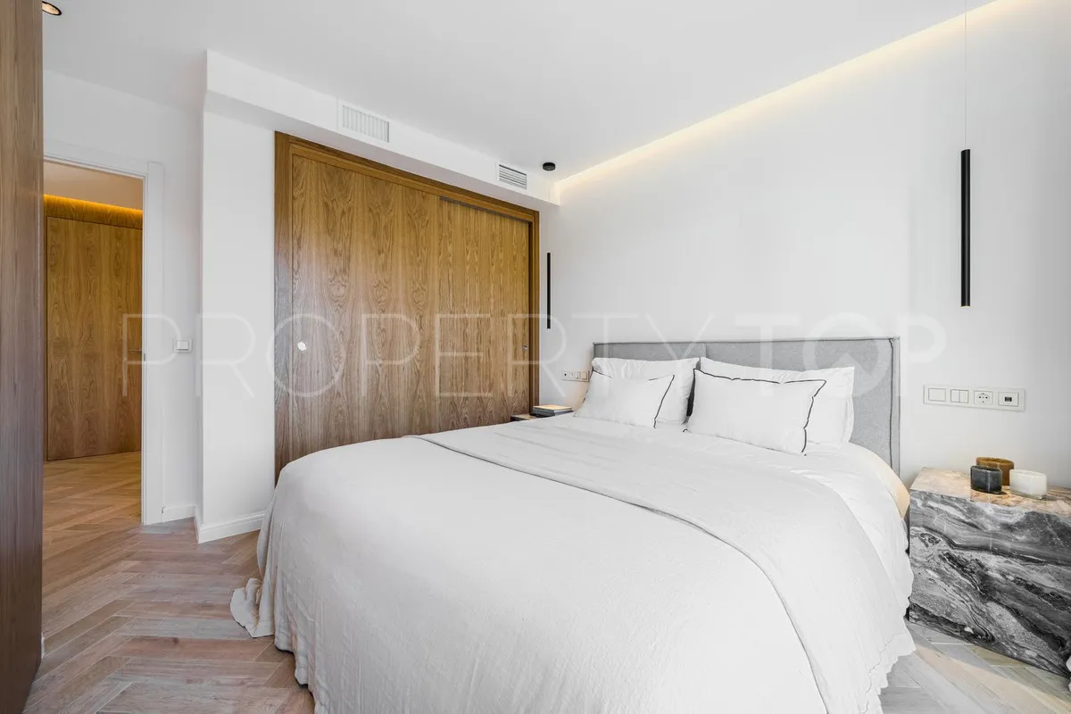 Penthouse for sale in New Golden Mile