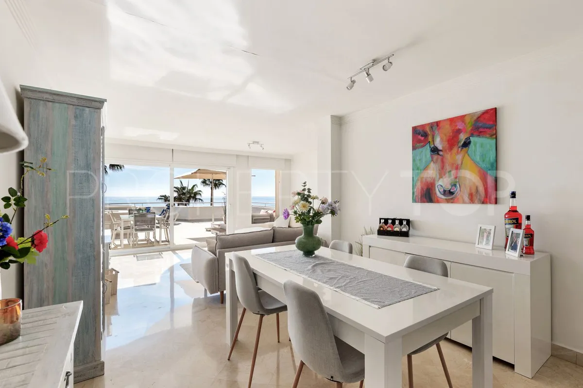 Estepona, apartamento planta baja a la venta