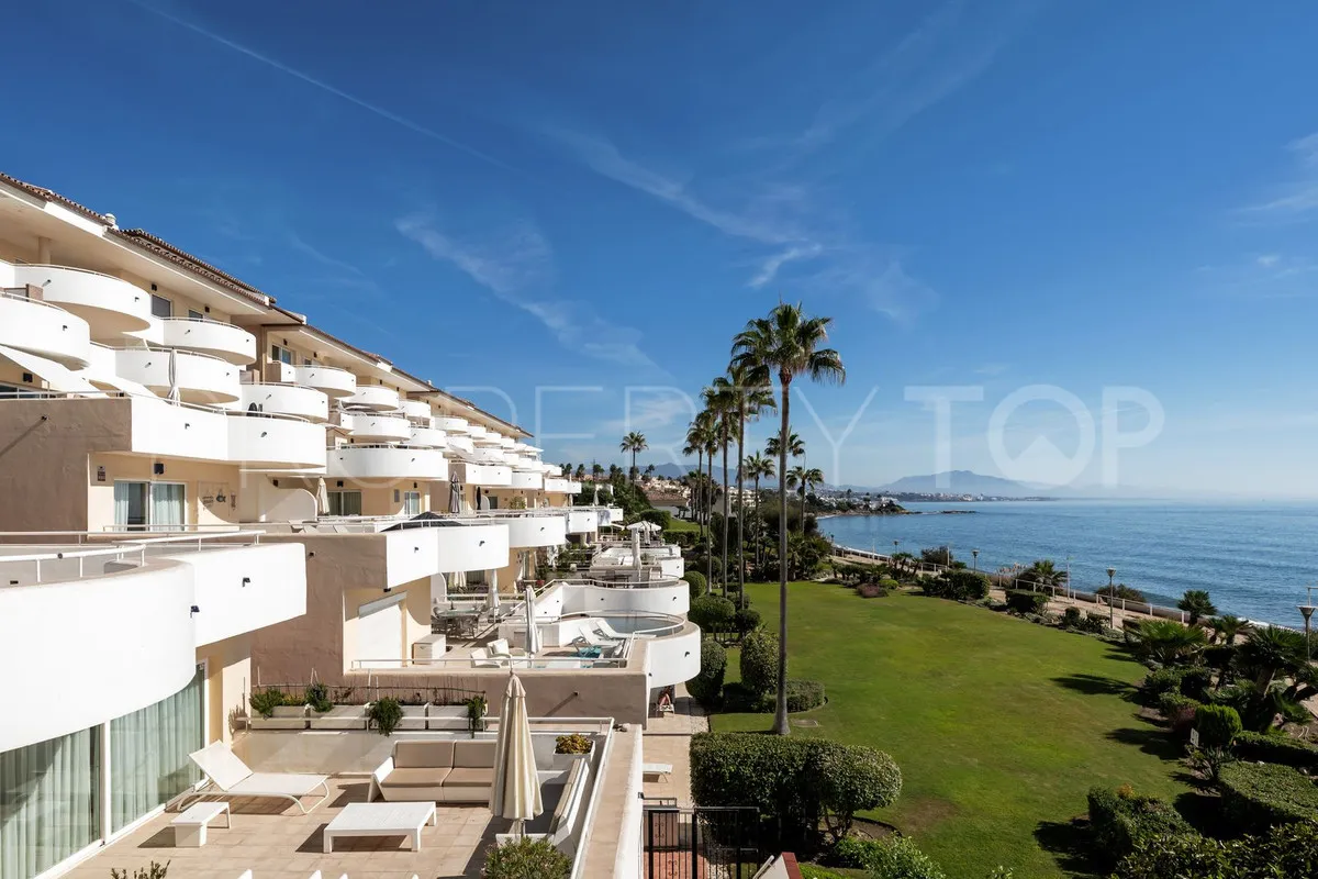 Estepona, apartamento planta baja a la venta