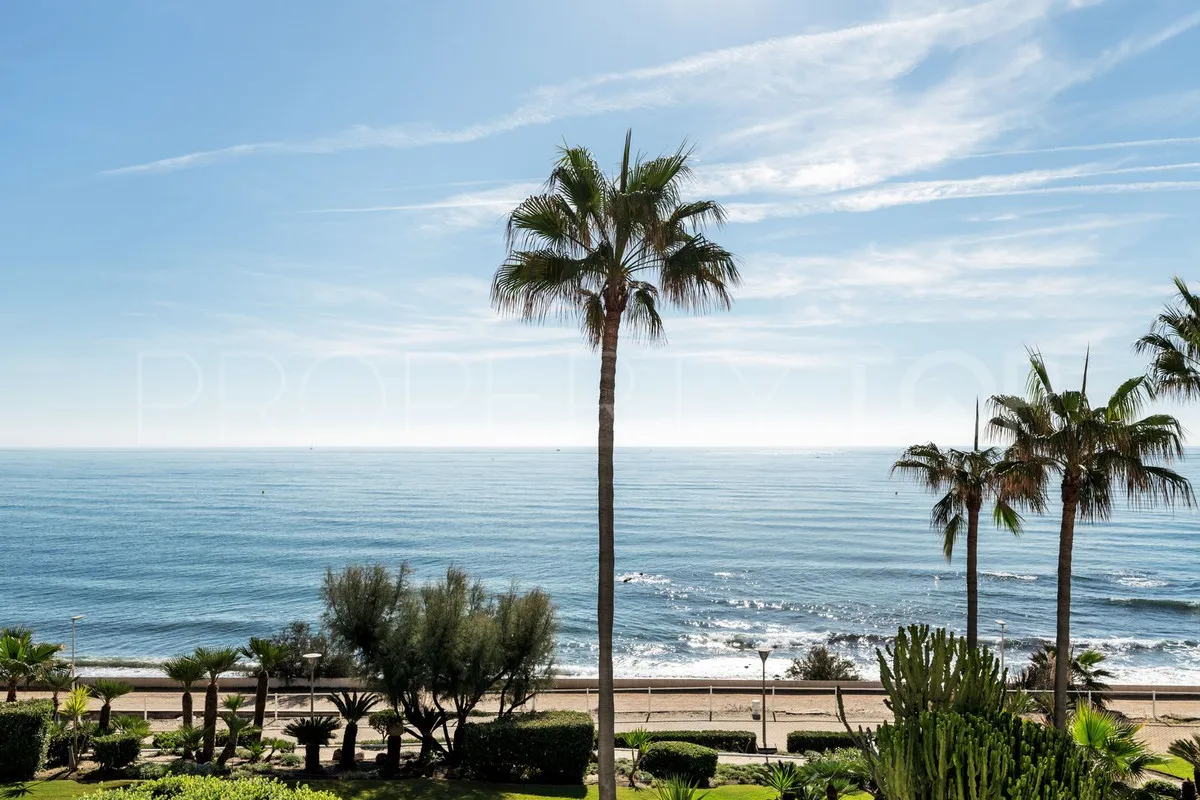 Estepona, apartamento planta baja a la venta