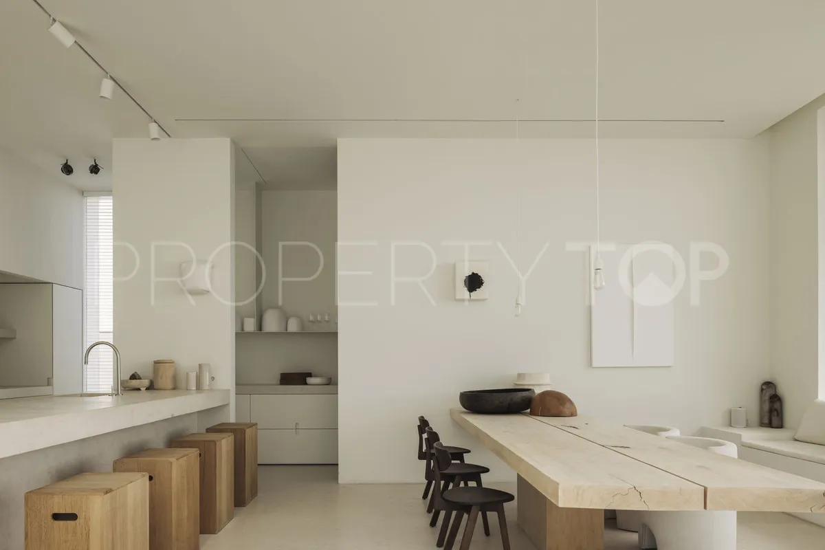 Villa for sale in Los Altos de los Monteros