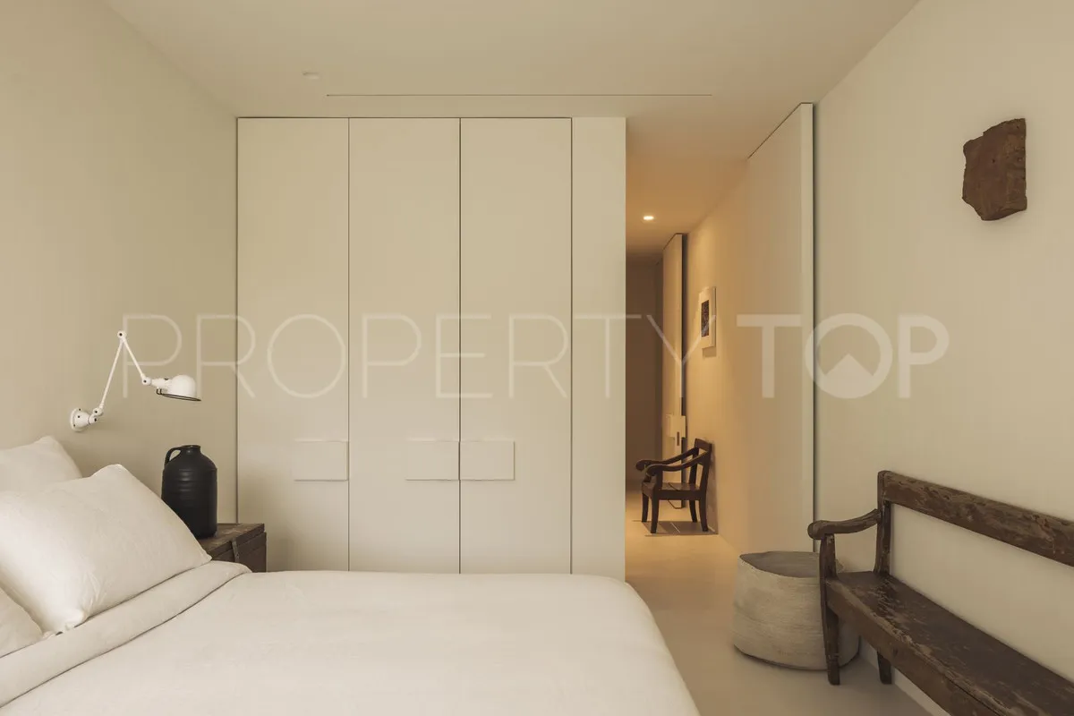 Villa for sale in Los Altos de los Monteros
