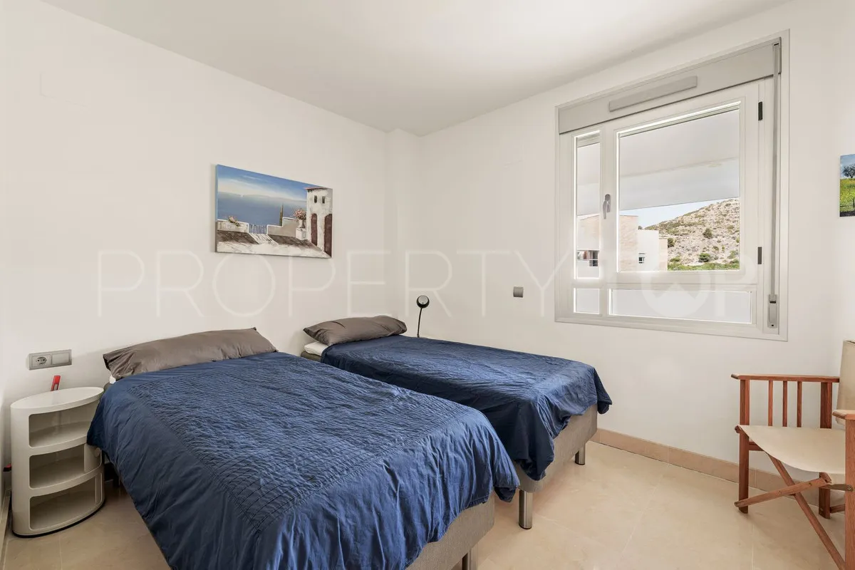 For sale apartment in Benahavis with 2 bedrooms