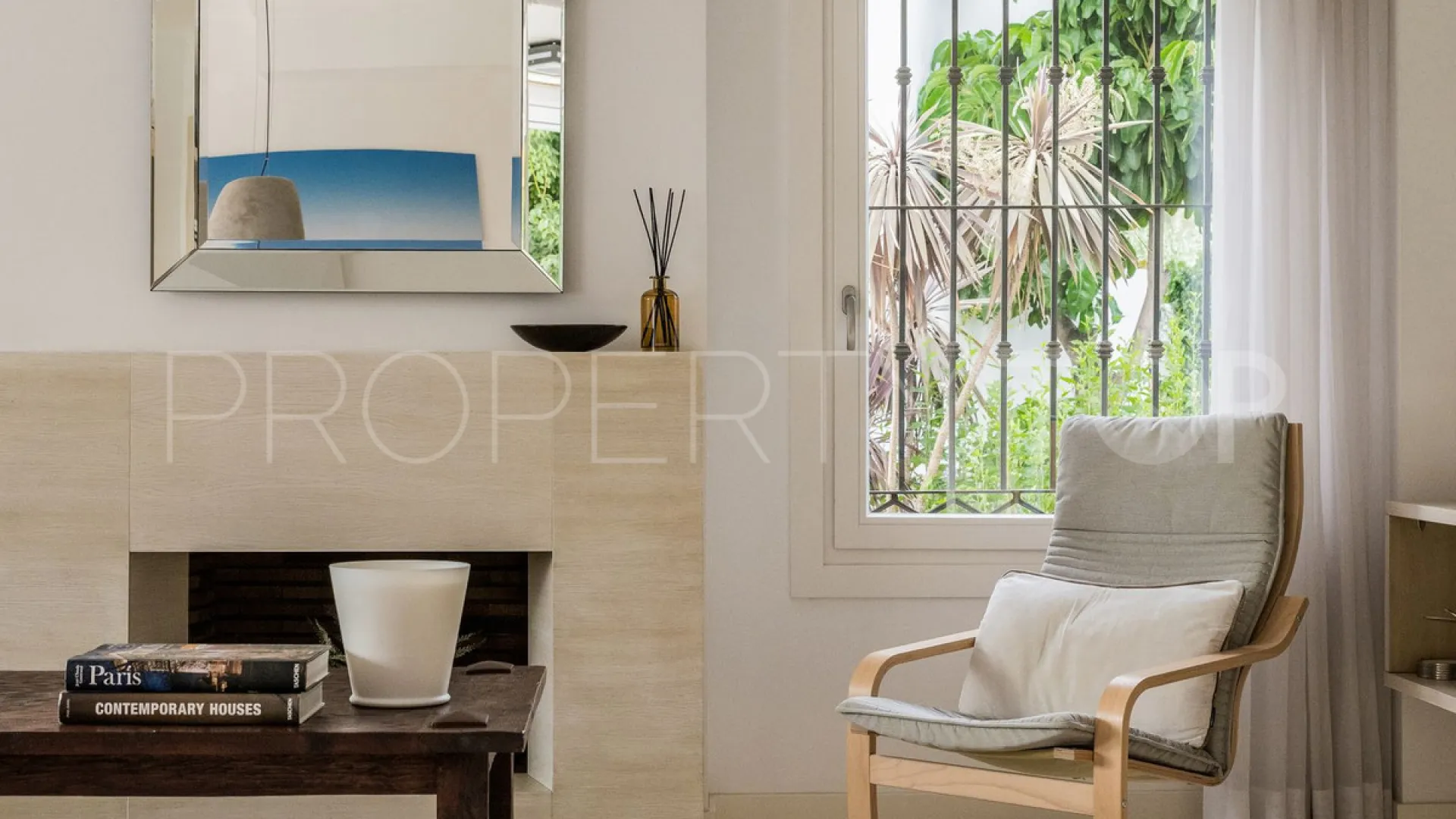 Villa for sale in Marbella City
