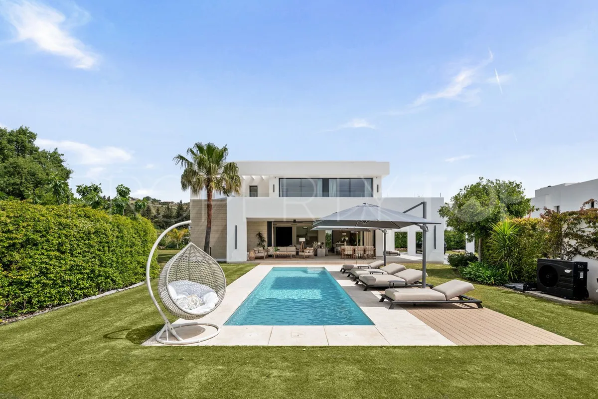 Villa for sale in La Cala Golf Resort
