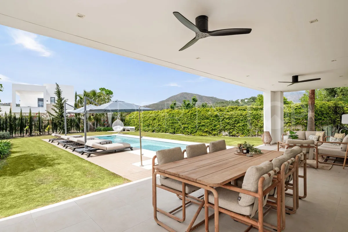 Villa for sale in La Cala Golf Resort