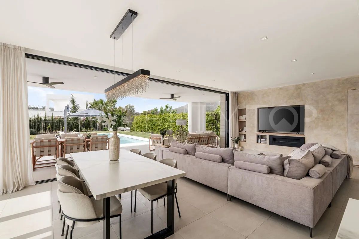 Villa for sale in La Cala Golf Resort
