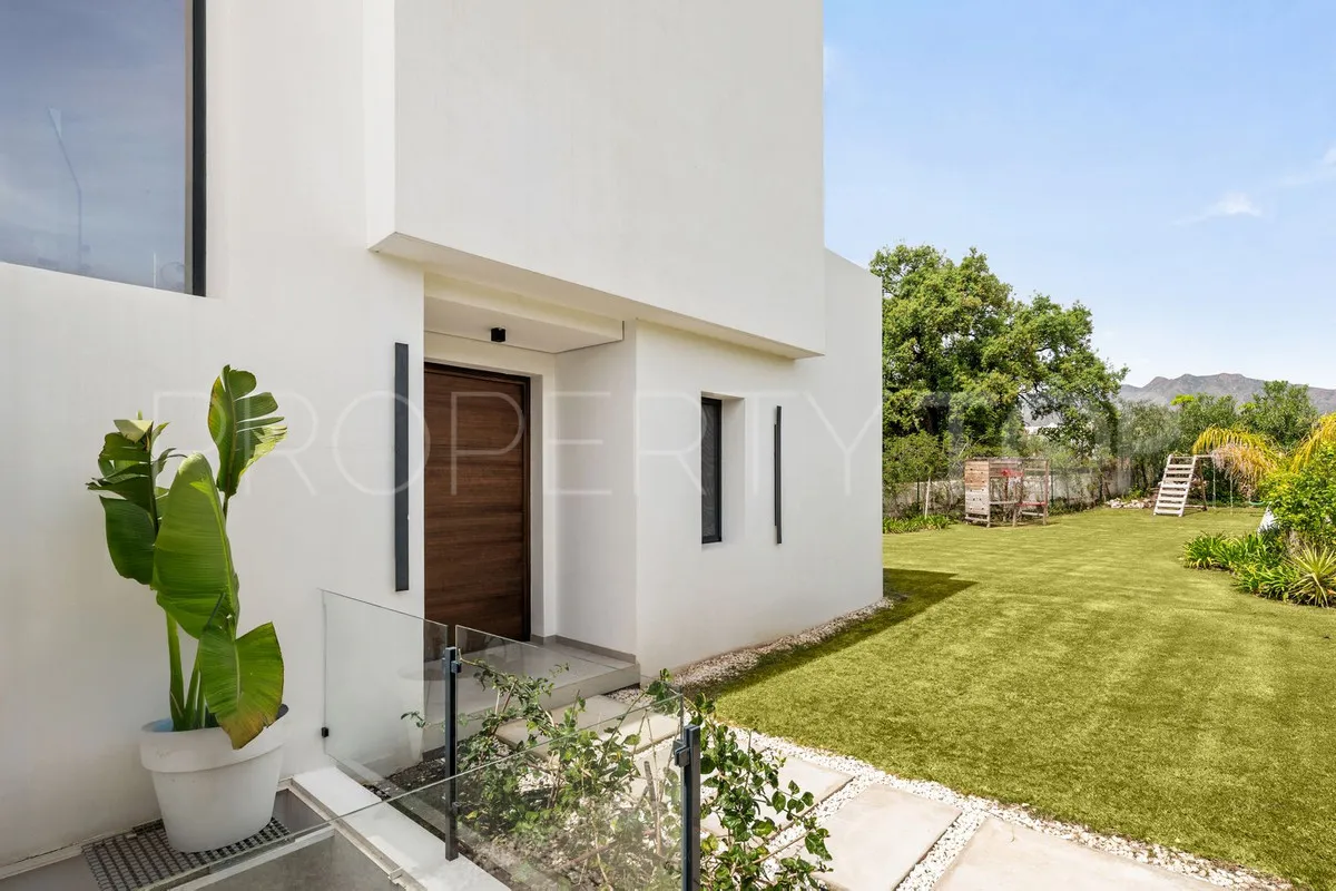 Villa for sale in La Cala Golf Resort