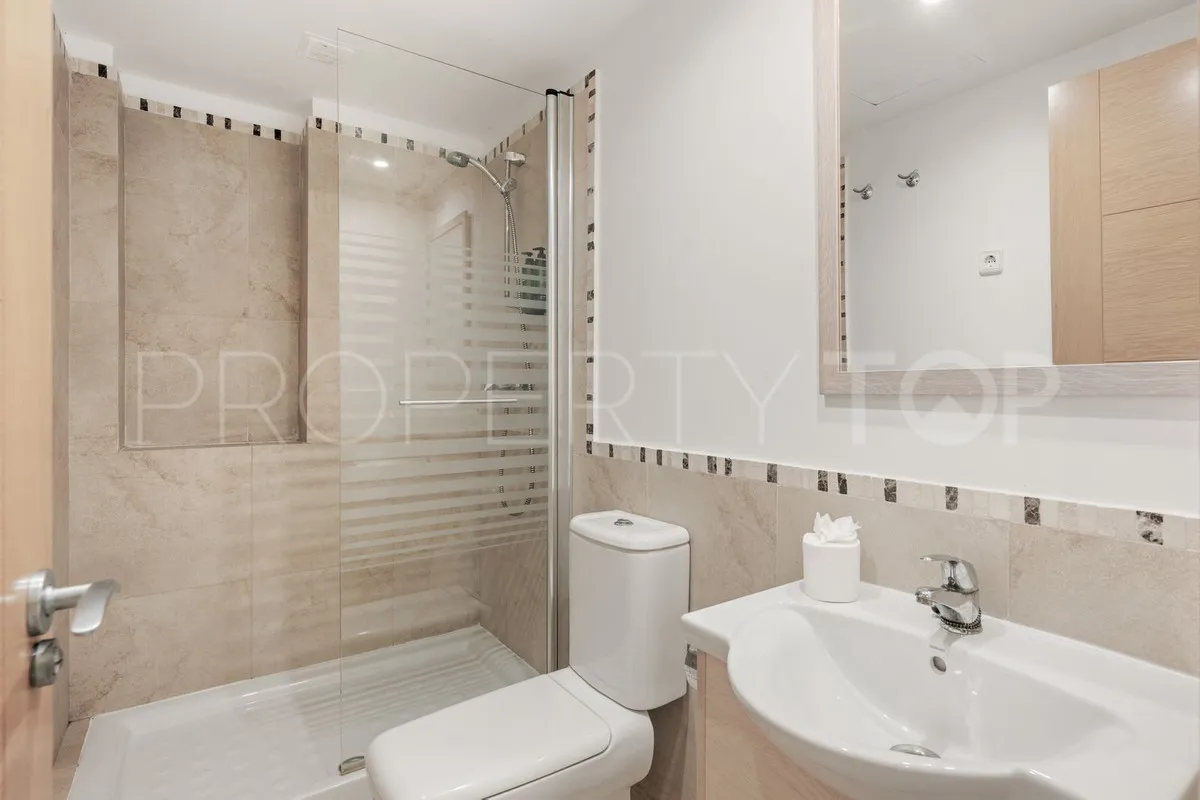 2 bedrooms apartment in Manilva for sale