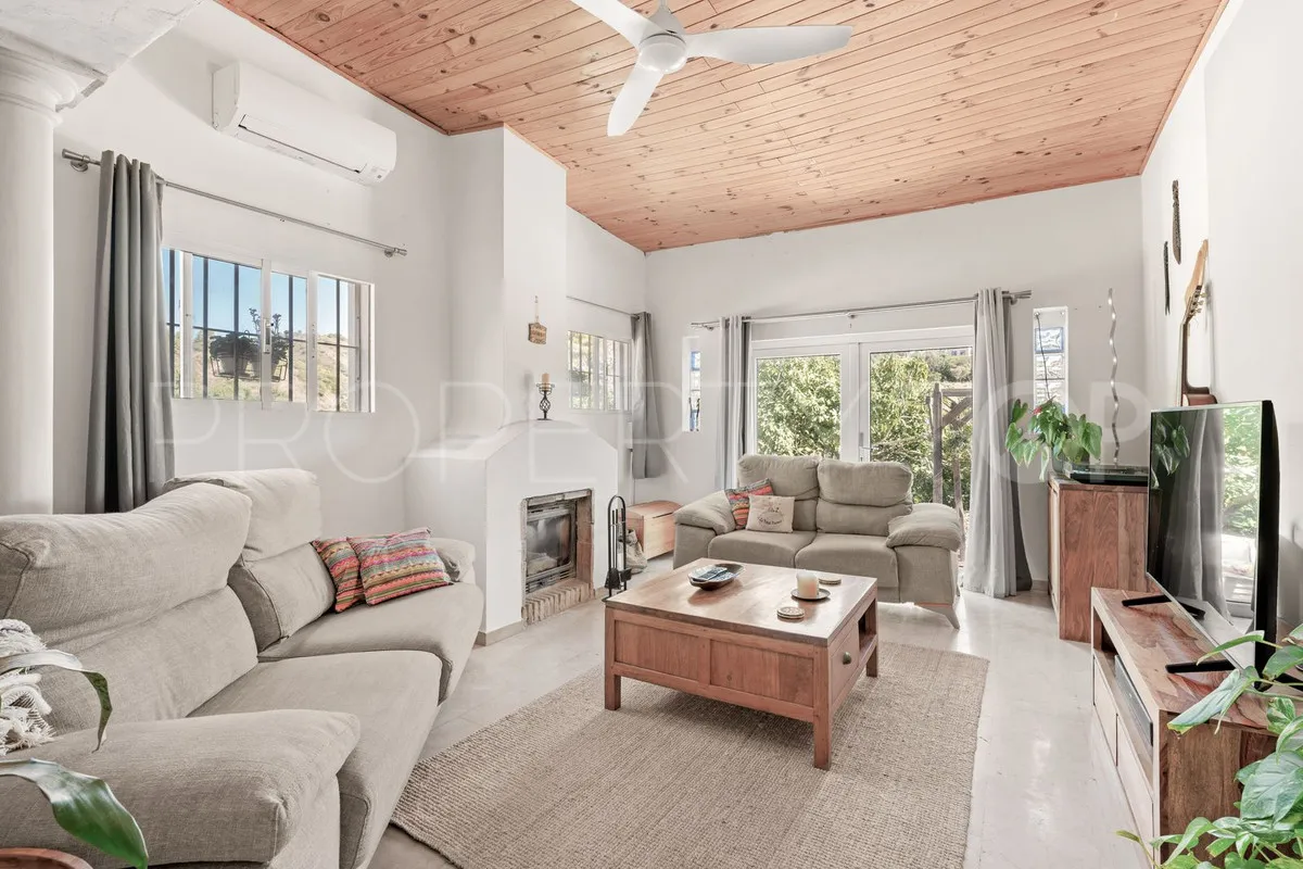 For sale Estepona finca